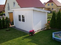 Pultdachhaus 28 mm Blockbohle